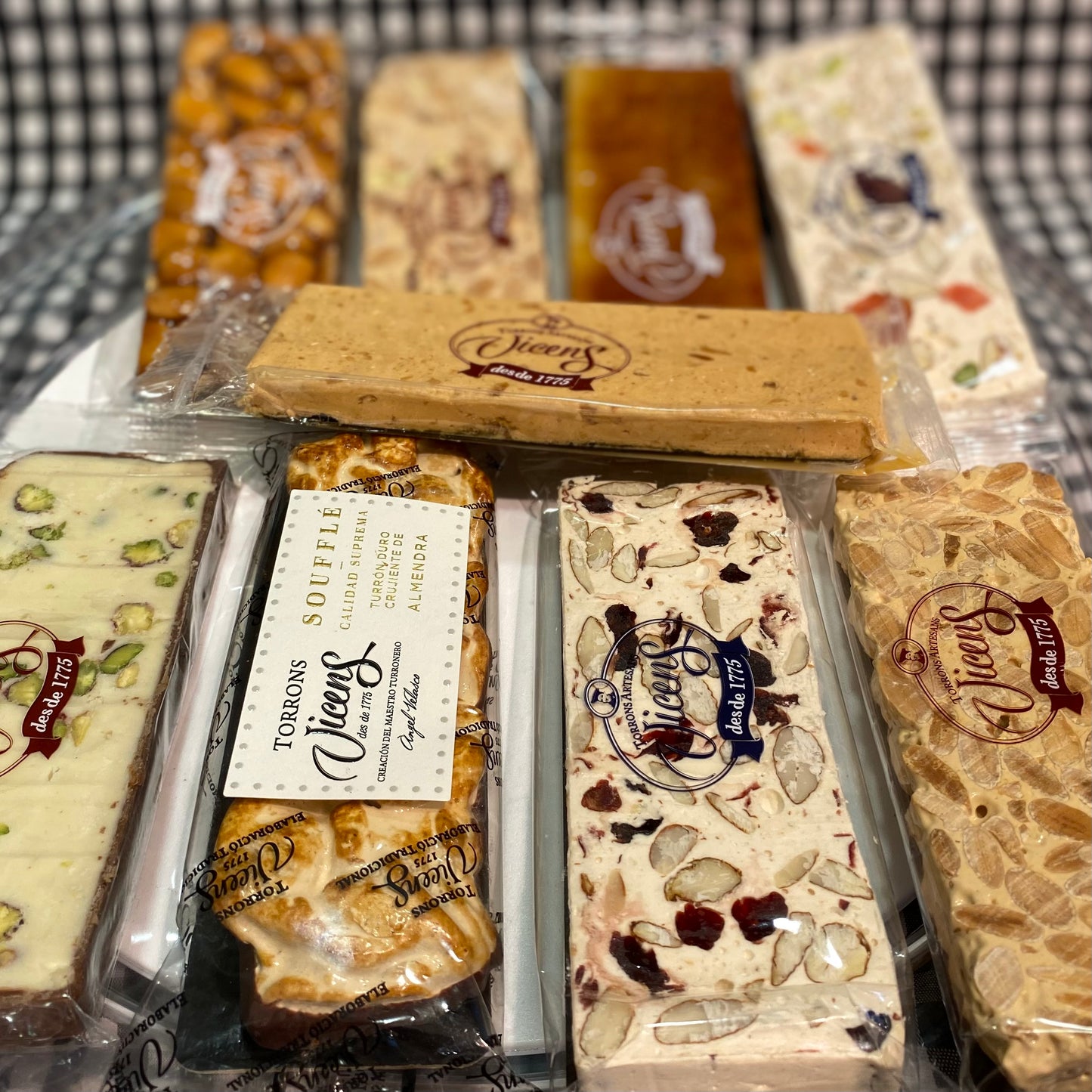 100g Torrons Vicens nougat