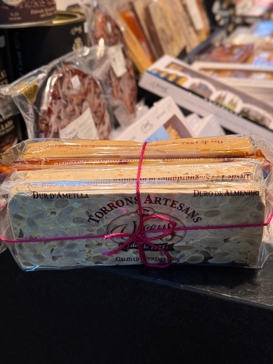 Pack de tres turrones clásicos de Torrons Vicens